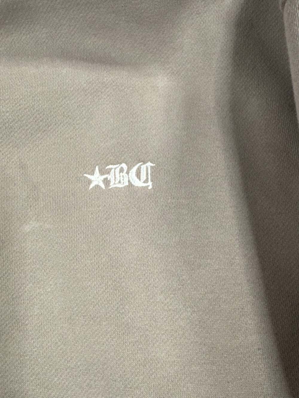 BADCHAPTER USA Oversized Pullover Hoodie - Picture 4 of 7